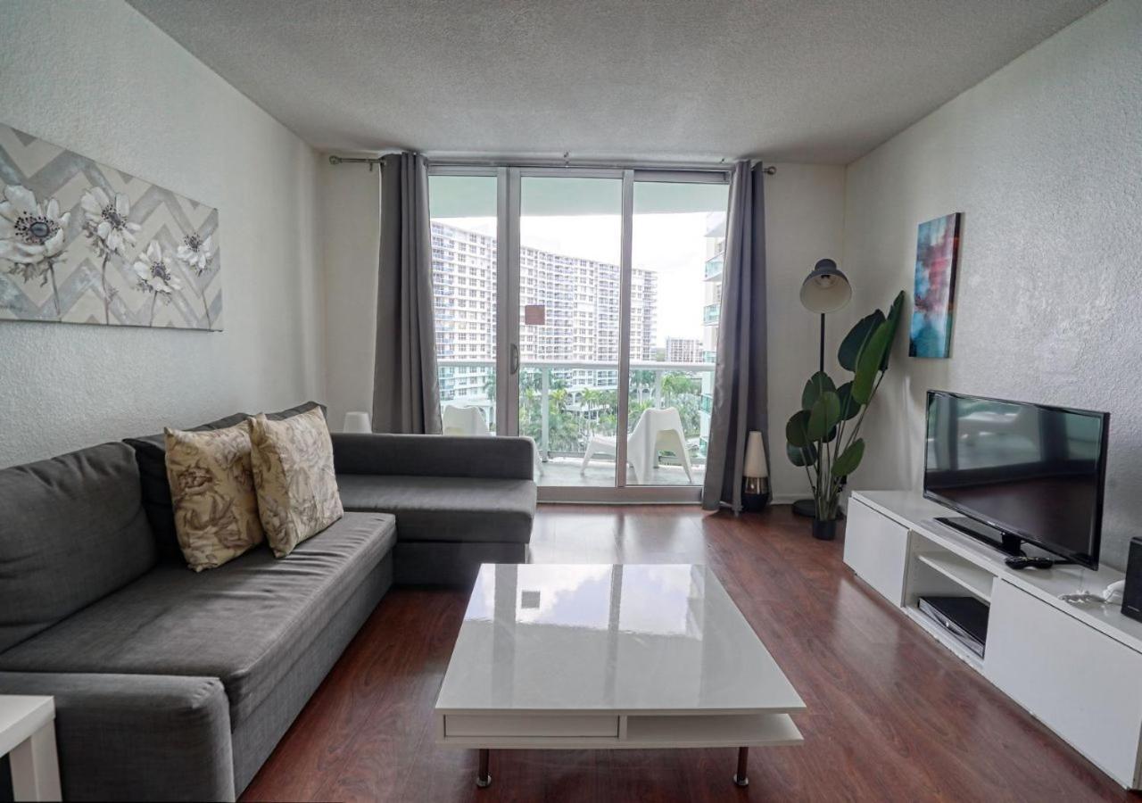 The Tides On Miami Hollywood Bay View Apartments 1B Εξωτερικό φωτογραφία